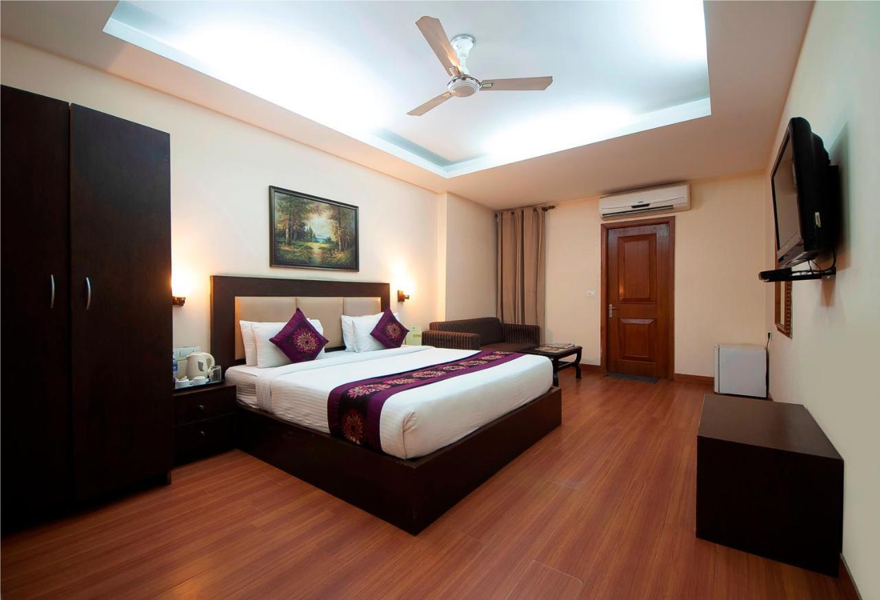 Hotel Fairmint Global Nueva Delhi Exterior foto