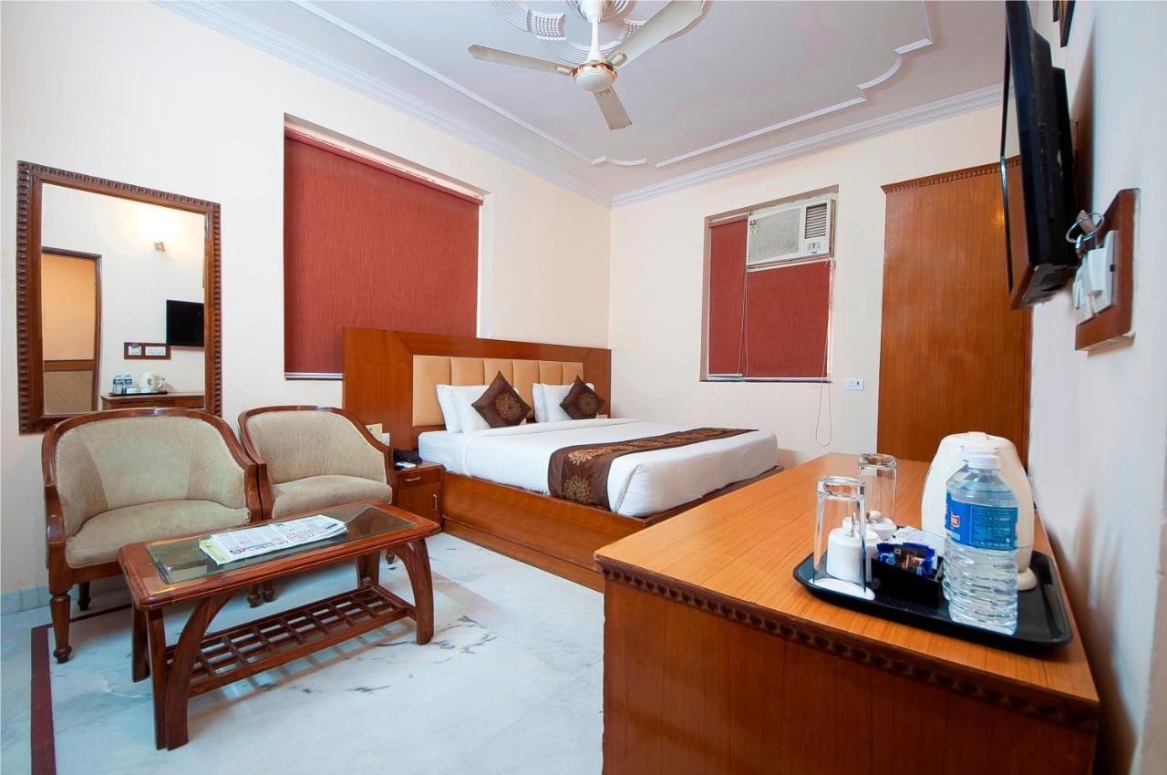 Hotel Fairmint Global Nueva Delhi Exterior foto